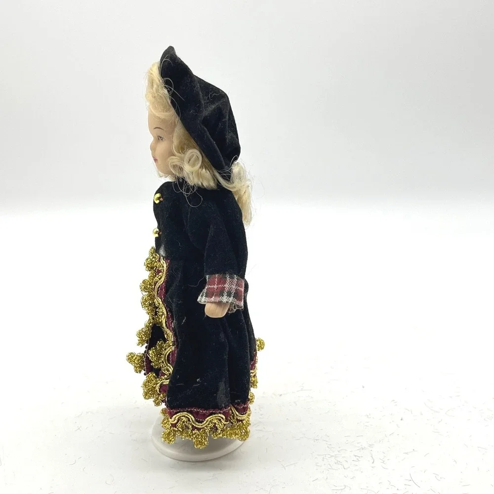 Vintage Miniature Porcelain Doll‎ Blonde Velvet Gold Trim Victorian Style 6in